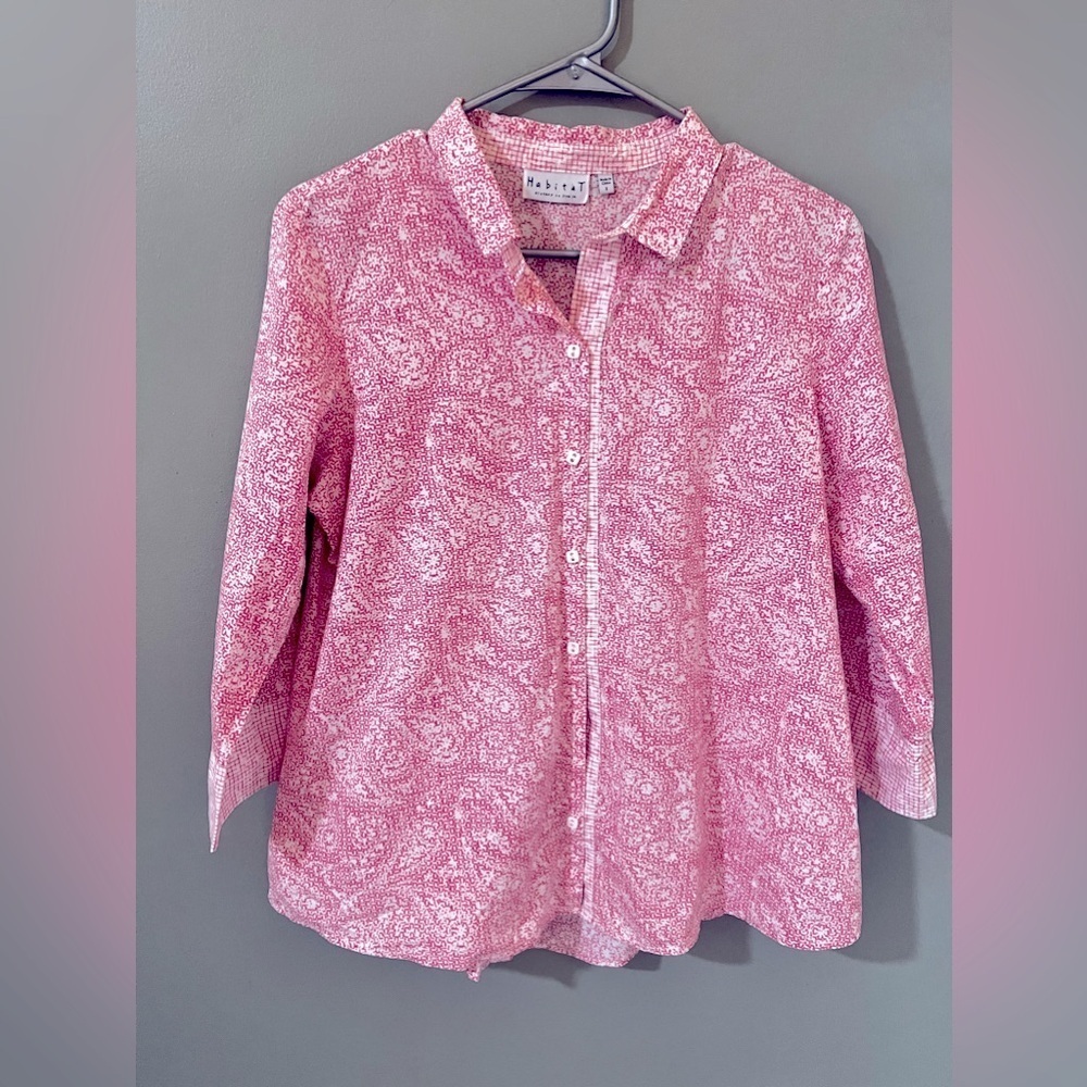 Habitat women's cotton pink paisley button down collar size small